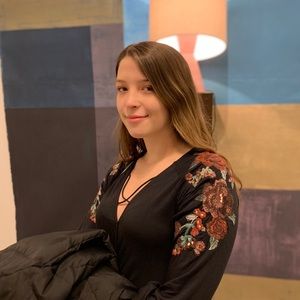 Meet your Posher, Emily